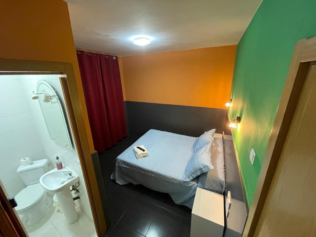 Hostal Numancia Madryt Zewnętrze zdjęcie